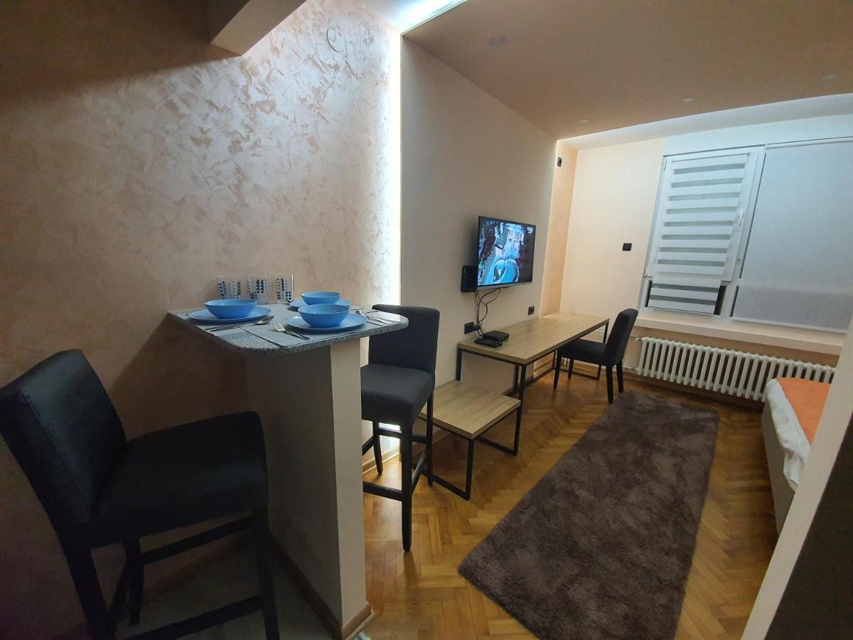 Apartman Dodolu Belgrád Kültér fotó